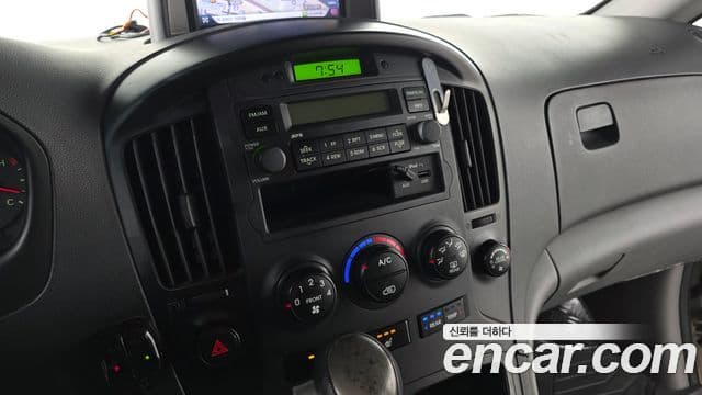 Hyundai Grand Starex CVX Deluxe, 2014 17