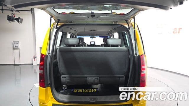 Hyundai Grand Starex CVX Deluxe, 2014 20