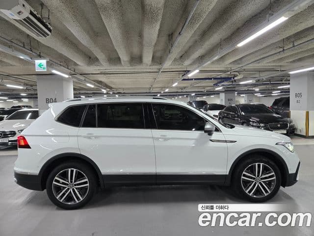 Volkswagen Tiguan Allspace Prestige, 2022 4