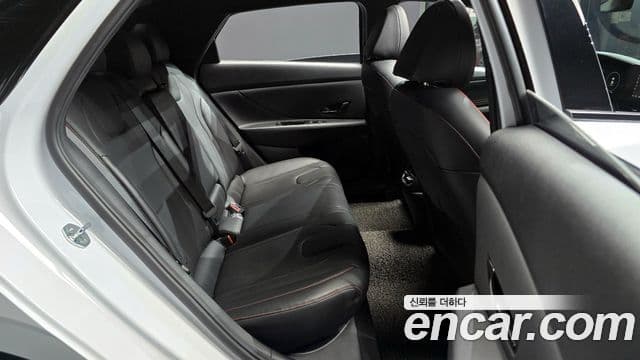 Hyundai Avante (CN7) Inspiration, 2021 12