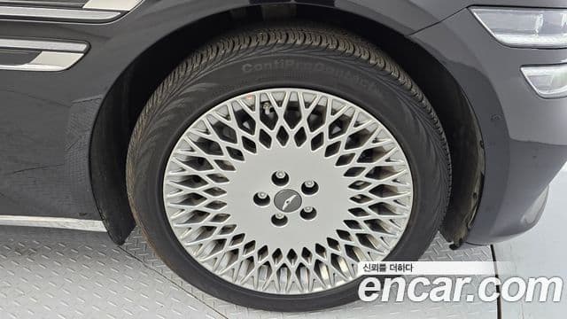 Genesis G80 (RG3) бензин 2.5 турбо AWD, 2024 все фото