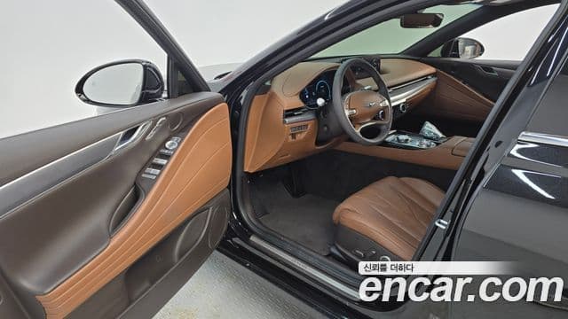 Genesis G80 (RG3) бензин 2.5 турбо AWD, 2024 10