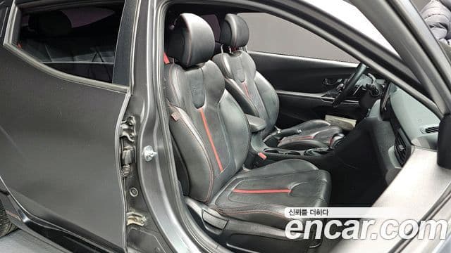 Hyundai Veloster (JS) Core, 2019 12