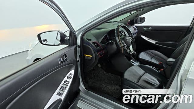 Hyundai Accent(новый кузов / новое поколение) Modern, 2014 10