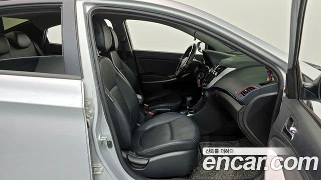 Hyundai Accent(новый кузов / новое поколение) Modern, 2014 11