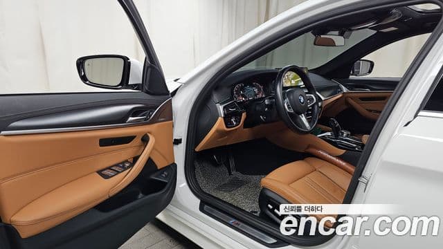 BMW 5시리즈 (G30) 520i M Sport, 2023 10