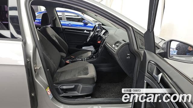 Volkswagen Гольф 7세대, 2015 11