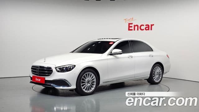 Mercedes-Benz E-класс W213 Exclusive, 2022 1