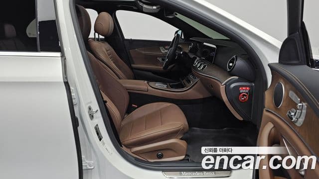 Mercedes-Benz E-класс W213 Exclusive, 2022 11