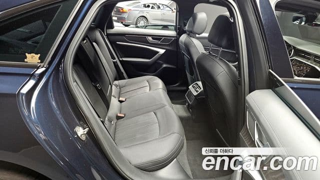 Audi A6 (C8) Premium, 2022 11