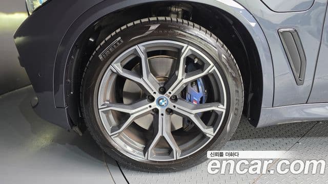 BMW X5 (G05) xDrive 45e M Sport, 2022 все фото