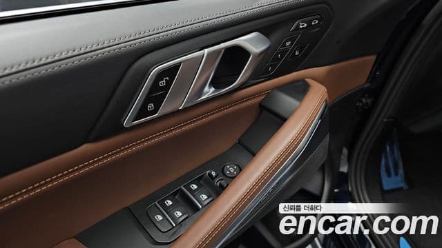 BMW X6 (G06) xDrive40i M Sport, 2022 16