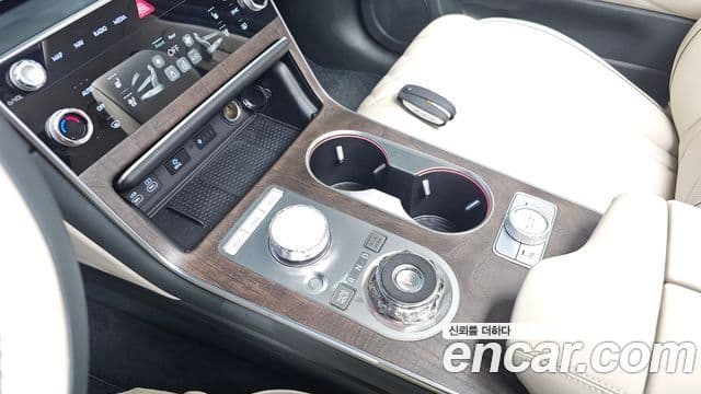 Genesis GV80, 2025 9