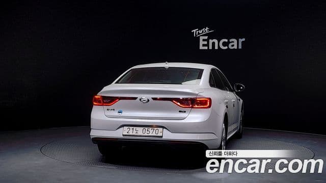 Renault Korea(Samsung) SM6 2.0 LPe SE (для людей с инвалидностью), 2016 4