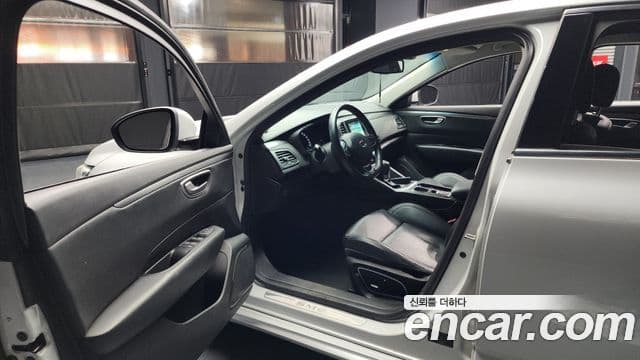Renault Korea(Samsung) SM6 2.0 LPe SE (для людей с инвалидностью), 2016 10