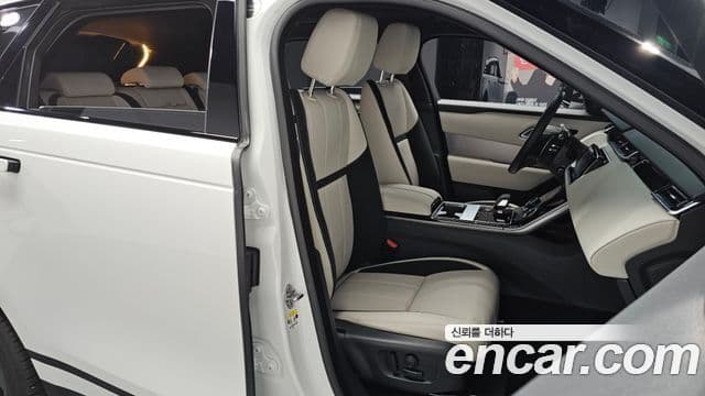 Land Rover Range Rover Velar 2.0 P250 R-Dynamic SE, 2023 10