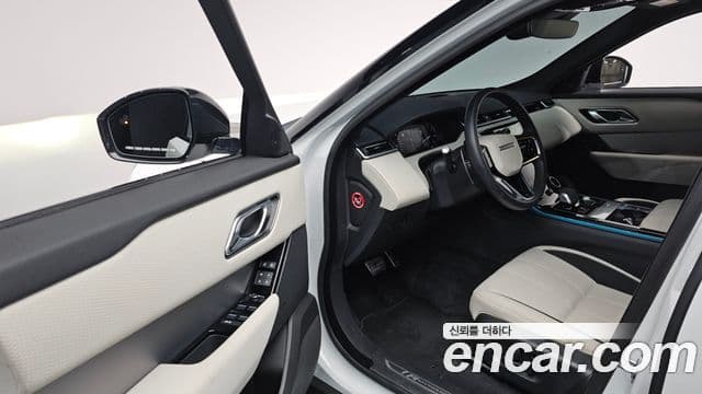 Land Rover Range Rover Velar 2.0 P250 R-Dynamic SE, 2023 11