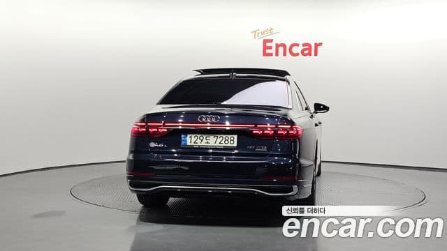 Audi A8 (D5) 55 TFSI Quattro Premium LWB, 2022 4