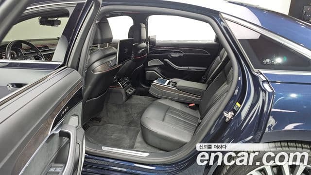 Audi A8 (D5) 55 TFSI Quattro Premium LWB, 2022 11