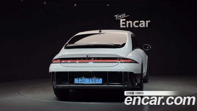 Hyundai Ioniq 6 Prestige, 2023 4