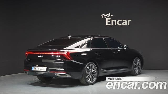 Kia K8 Signature, 2022 2