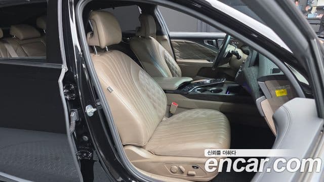 Kia K8 Signature, 2022 12