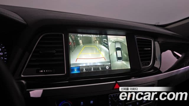 Genesis G80 Premium Luxury, 2018 18