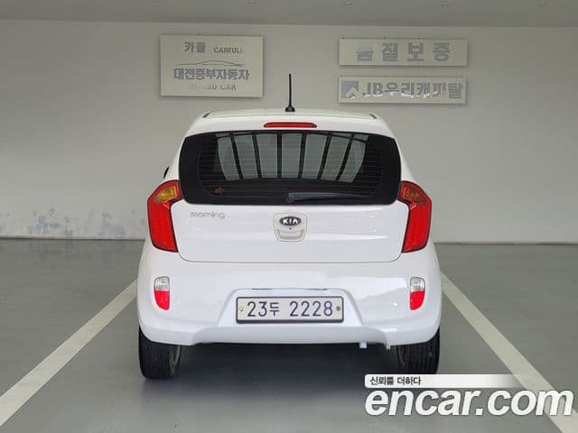 Kia All New Morning Luxury, 2012 4