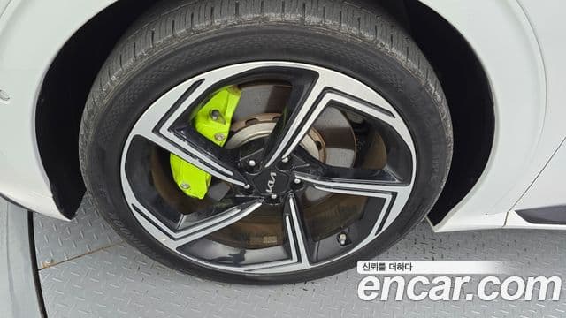 Kia EV6 GT 4WD, 2023 все фото