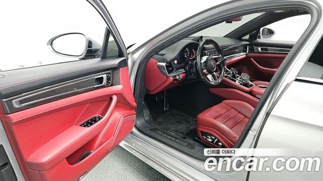 Porsche Panamera (971) 4.0 GTS, 2020 10