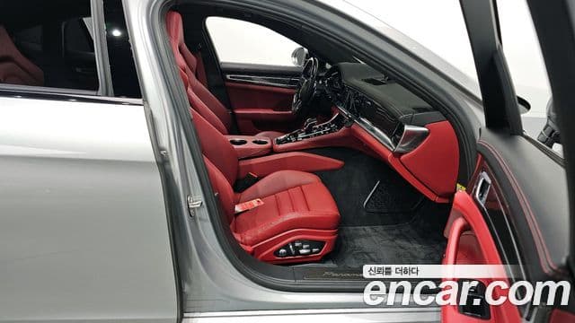 Porsche Panamera (971) 4.0 GTS, 2020 11
