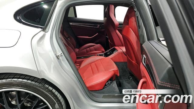 Porsche Panamera (971) 4.0 GTS, 2020 12