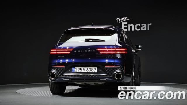 Genesis GV70, 2024 4
