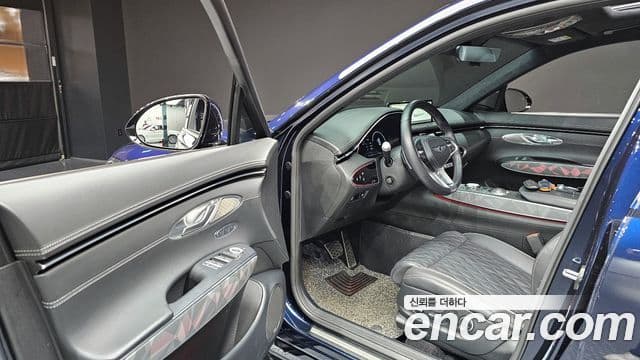 Genesis GV70, 2024 11