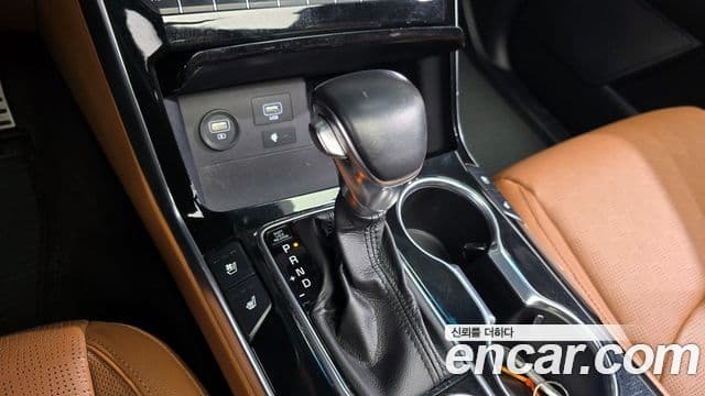 Kia Mohave The / новый Master Platinum, 2022 9