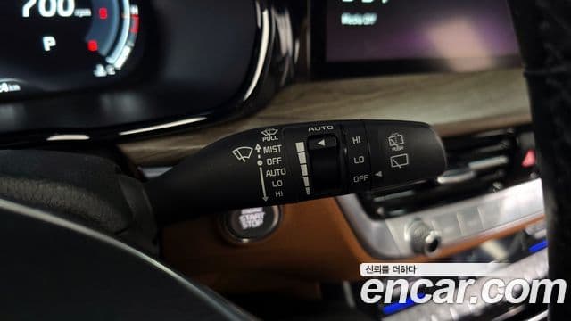 Kia Mohave The / новый Master Platinum, 2022 17