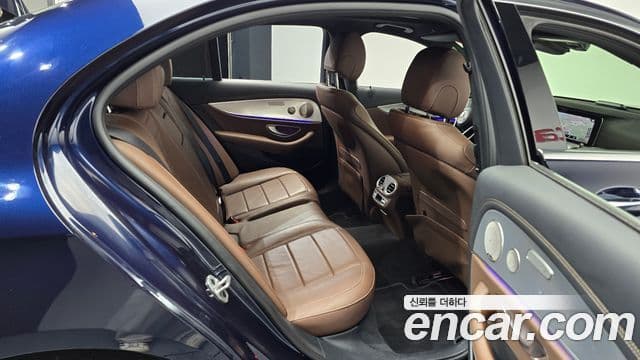 Mercedes-Benz E-класс W213 Avantgarde, 2021 12