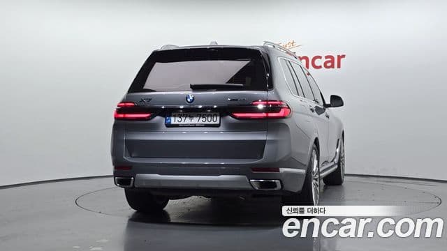 BMW X7 (G07) xDrive 40i Design Pure Excellence 6인승, 2023 4
