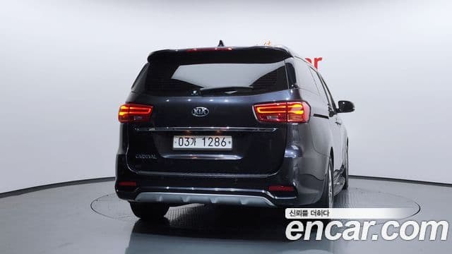 Kia The / новый New Carnival Special, 2019 4