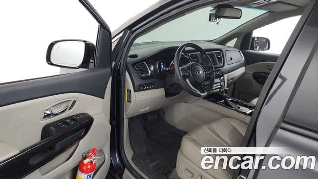 Kia The / новый New Carnival Special, 2019 10