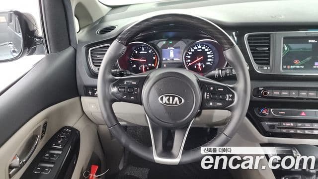 Kia The / новый New Carnival Special, 2019 13