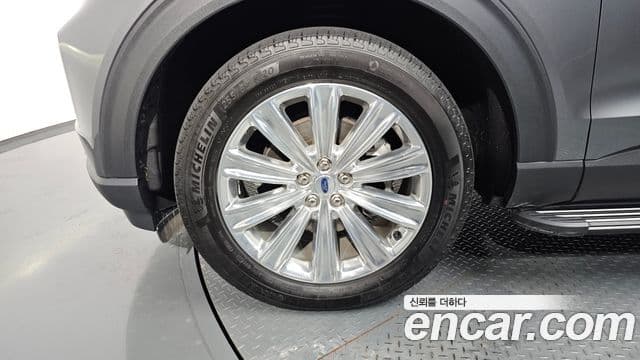 Ford Explorer 6세대 2.3 Limited 4WD, 2023 все фото