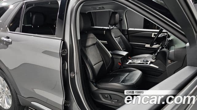 Ford Explorer 6세대 2.3 Limited 4WD, 2023 10