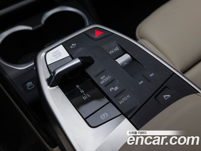 BMW X1 (U11) xDrive 20i xLine, 2025 9