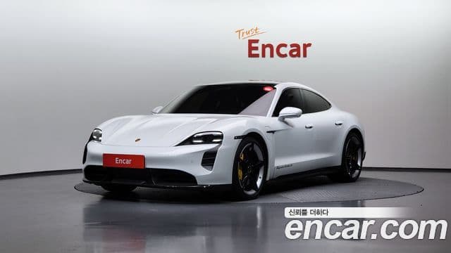 Porsche 타이칸 турбо S, 2021 1