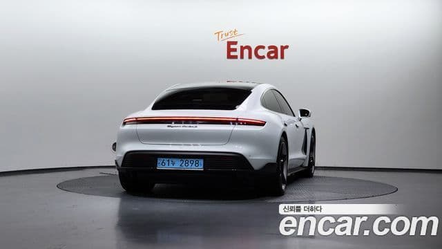 Porsche 타이칸 турбо S, 2021 4