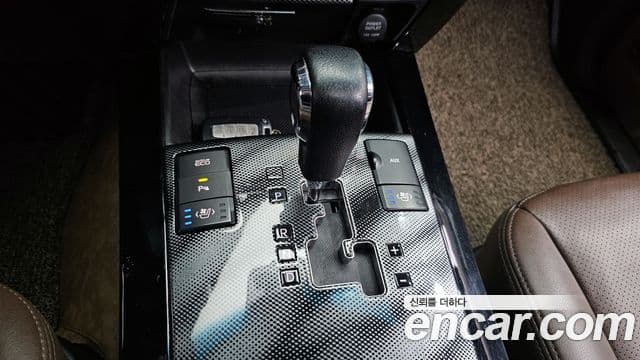 Kia Mohave 4WD KV300, 2014 9