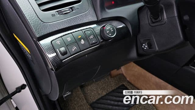 Kia Mohave 4WD KV300, 2014 14