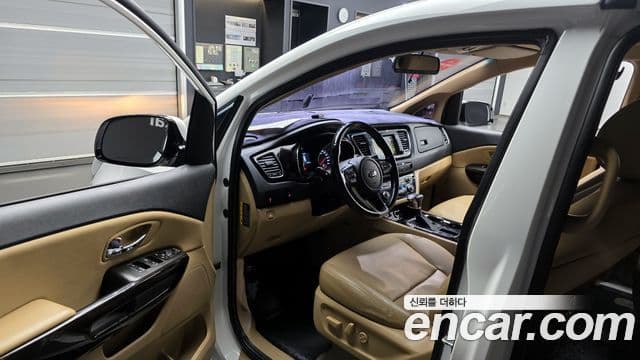 Kia The / новый New Carnival Prestige, 2019 10