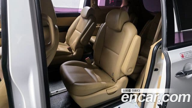 Kia The / новый New Carnival Prestige, 2019 11